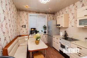 3-к квартира, вторичка, 66м2, 8/10 этаж