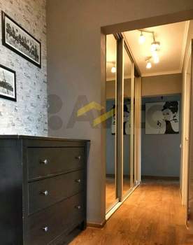 3-к квартира, вторичка, 68м2, 4/10 этаж