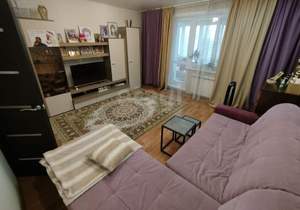 2-к квартира, вторичка, 56м2, 9/10 этаж