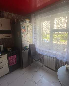 2-к квартира, вторичка, 54м2, 1/9 этаж