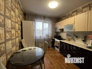 4-к квартира, вторичка, 76м2, 8/10 этаж