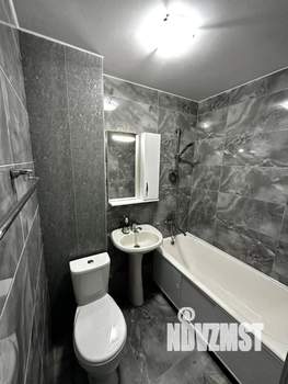 2-к квартира, вторичка, 42м2, 3/5 этаж