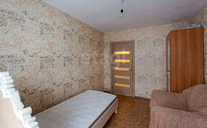 4-к квартира, вторичка, 77м2, 1/10 этаж