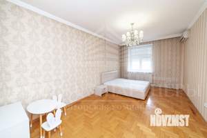 3-к квартира, вторичка, 176м2, 3/6 этаж