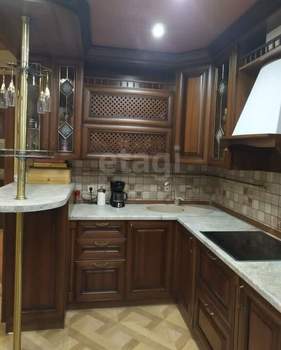 3-к квартира, вторичка, 72м2, 10/18 этаж