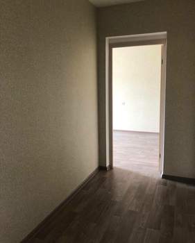 3-к квартира, вторичка, 70м2, 3/1 этаж