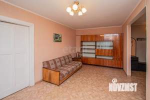 2-к квартира, вторичка, 45м2, 1/5 этаж