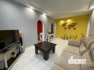 3-к квартира, вторичка, 56м2, 8/9 этаж