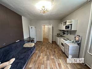 2-к квартира, вторичка, 39м2, 1/4 этаж