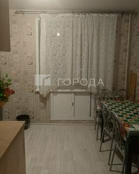 3-к квартира, вторичка, 60м2, 1/5 этаж