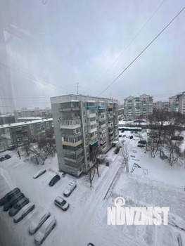 3-к квартира, вторичка, 58м2, 9/9 этаж