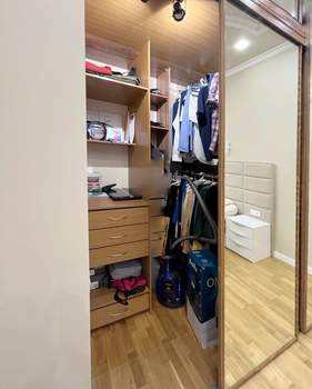 4-к квартира, вторичка, 100м2, 5/5 этаж