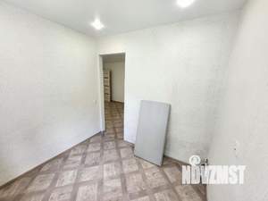 2-к квартира, вторичка, 42м2, 1/5 этаж