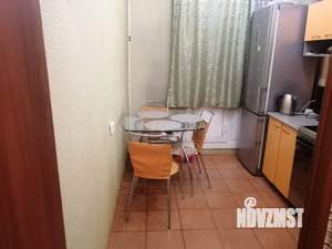 2-к квартира, вторичка, 42м2, 1/5 этаж