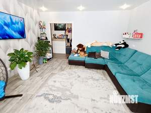 4-к квартира, вторичка, 75м2, 3/10 этаж