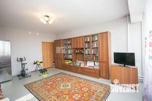 3-к квартира, вторичка, 98м2, 9/16 этаж