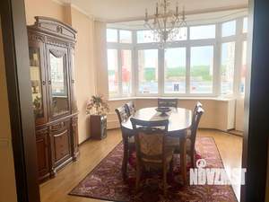 4-к квартира, вторичка, 138м2, 6/9 этаж