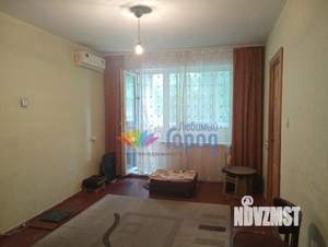 3-к квартира, вторичка, 53м2, 1/9 этаж