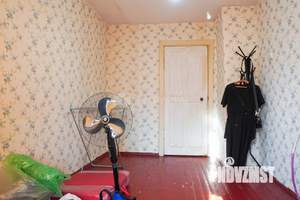 3-к квартира, вторичка, 50м2, 5/5 этаж