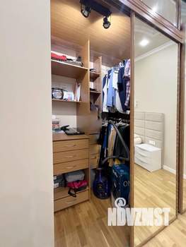 4-к квартира, вторичка, 100м2, 5/5 этаж