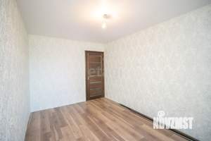 3-к квартира, вторичка, 65м2, 1/10 этаж