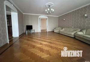 3-к квартира, вторичка, 176м2, 3/6 этаж