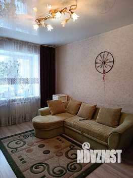 2-к квартира, вторичка, 60м2, 1/3 этаж
