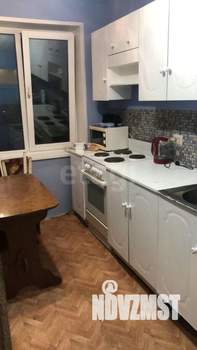 3-к квартира, вторичка, 52м2, 9/9 этаж