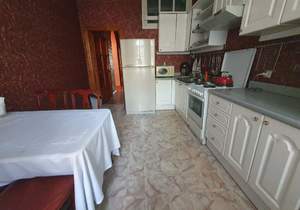 3-к квартира, вторичка, 80м2, 1/5 этаж