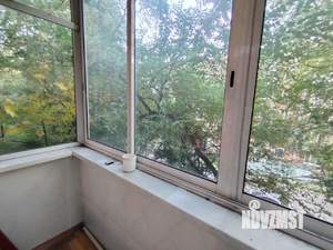 2-к квартира, вторичка, 43м2, 1/6 этаж