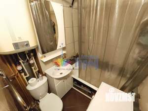 Студия квартира, вторичка, 57м2, 2/5 этаж