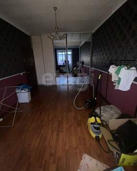 3-к квартира, вторичка, 76м2, 5/5 этаж