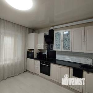 4-к квартира, вторичка, 107м2, 1/10 этаж