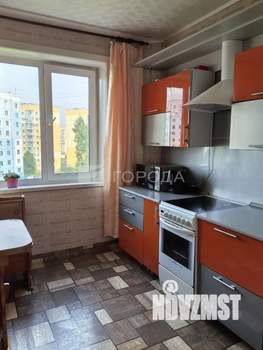 3-к квартира, вторичка, 65м2, 6/10 этаж