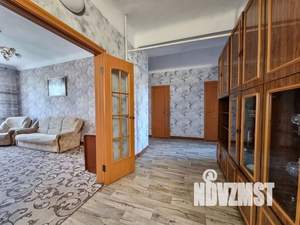 2-к квартира, вторичка, 68м2, 3/5 этаж