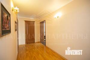 4-к квартира, вторичка, 195м2, 7/9 этаж