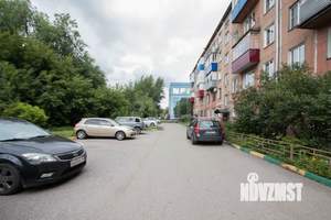 3-к квартира, вторичка, 57м2, 5/5 этаж