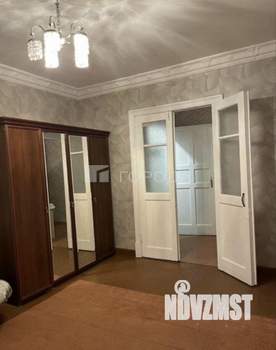 2-к квартира, вторичка, 61м2, 4/5 этаж