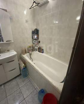 3-к квартира, вторичка, 76м2, 5/5 этаж