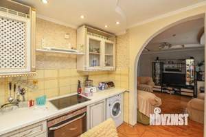 4-к квартира, вторичка, 79м2, 1/9 этаж