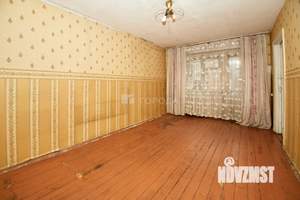 2-к квартира, вторичка, 42м2, 3/5 этаж