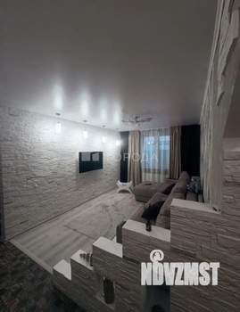 3-к квартира, вторичка, 60м2, 9/9 этаж