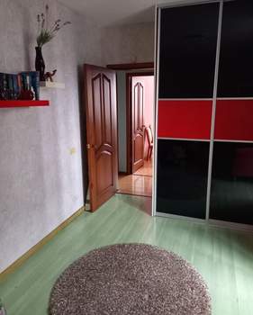 4-к квартира, вторичка, 81м2, 4/10 этаж