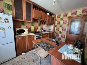 3-к квартира, вторичка, 64м2, 1/5 этаж