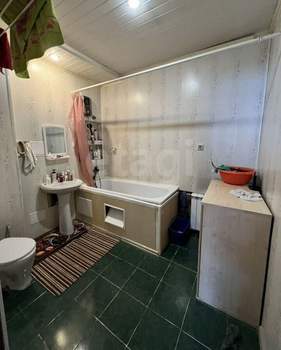 2-к квартира, вторичка, 71м2, 1/4 этаж
