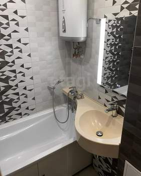 3-к квартира, вторичка, 70м2, 7/7 этаж
