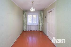 2-к квартира, вторичка, 43м2, 1/5 этаж