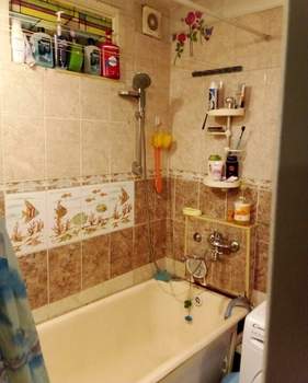 3-к квартира, вторичка, 59м2, 9/9 этаж