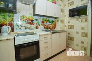 2-к квартира, вторичка, 50м2, 1/10 этаж