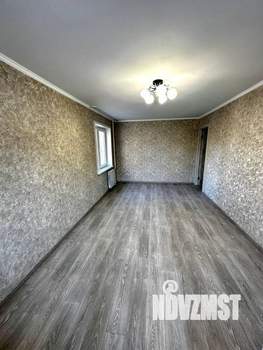 2-к квартира, вторичка, 42м2, 3/5 этаж